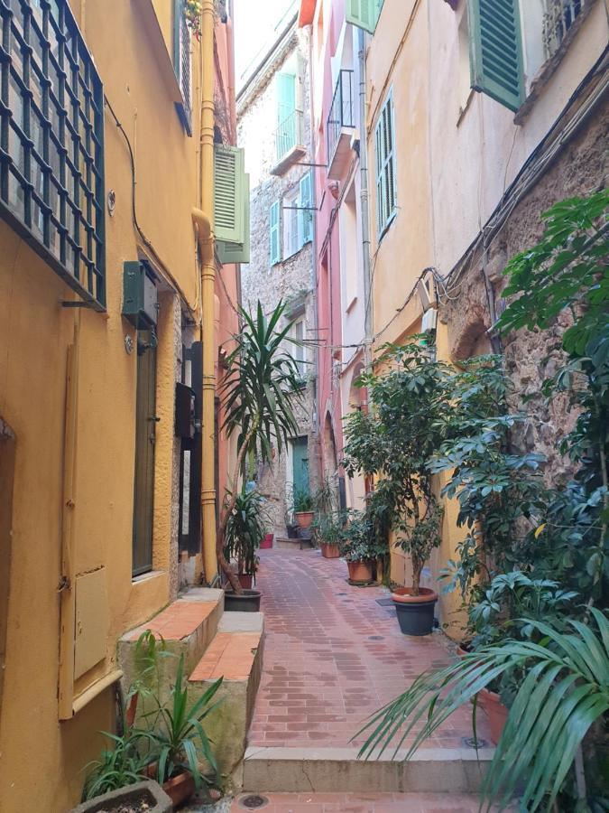 Charmant Studio Avec Coin Nuit - Vieille Ville Climatise Menton Ngoại thất bức ảnh