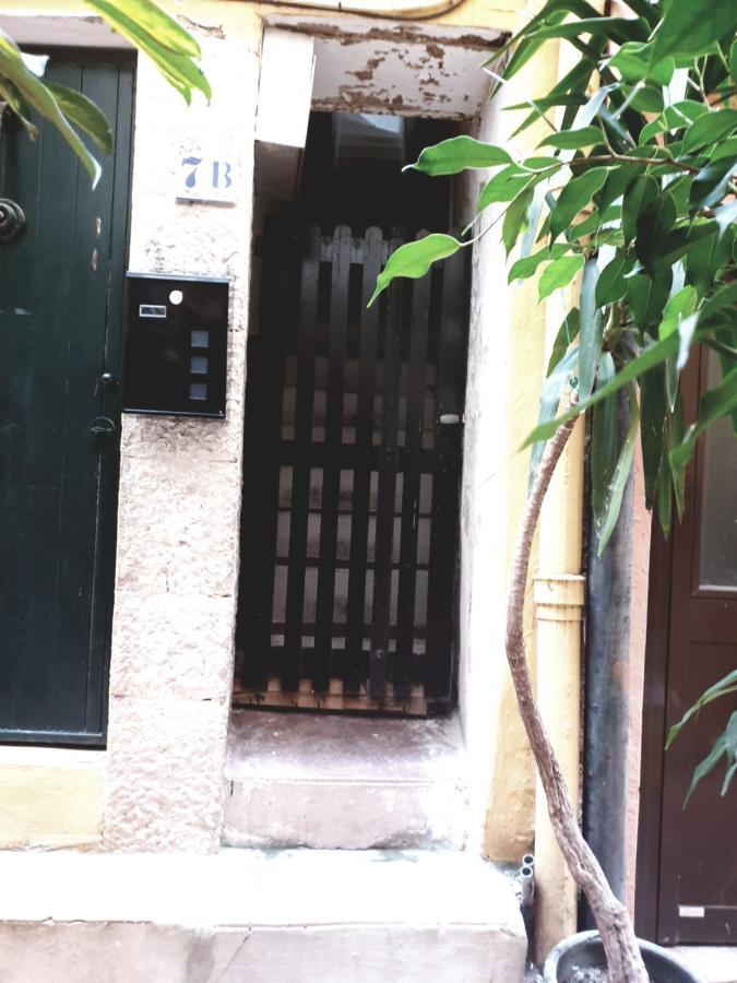 Charmant Studio Avec Coin Nuit - Vieille Ville Climatise Menton Ngoại thất bức ảnh